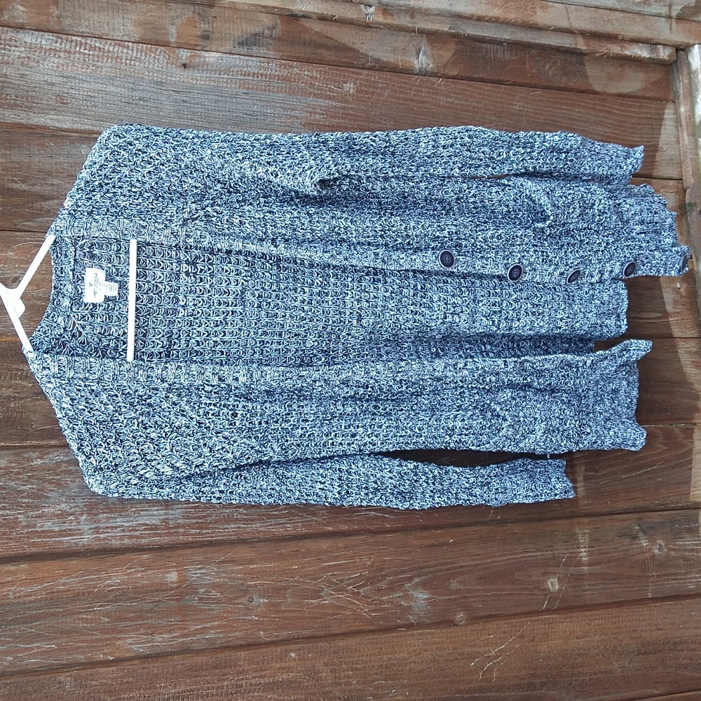Women's cotton, black and white sweater.
